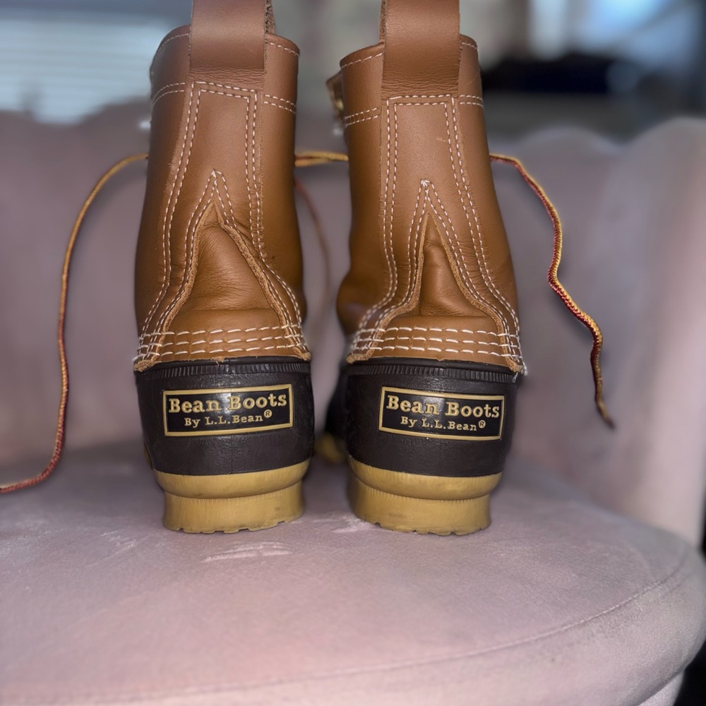 L.L. Bean Bean/Duck Boots W6